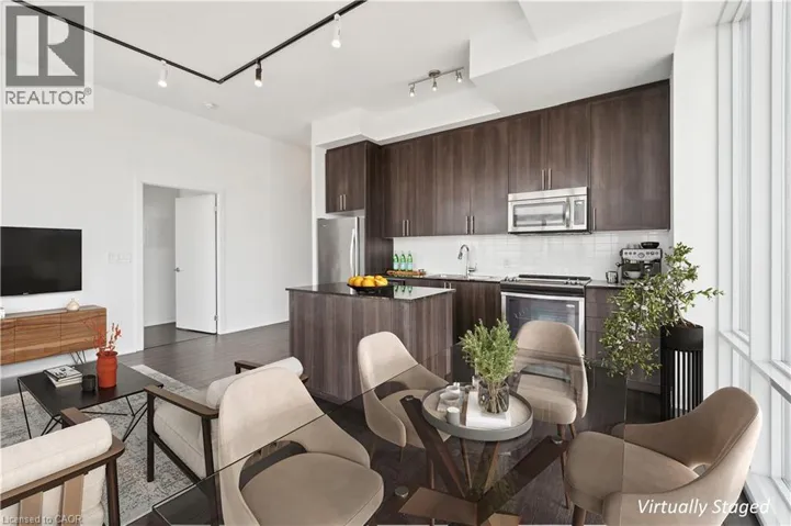 85 DUKE Street W Unit# 1702, Kitchener, Ontario N2H0B7