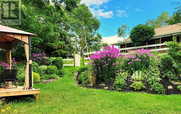 33 Kirk Road, Middle Stewiacke, Nova Scotia B0N1C0