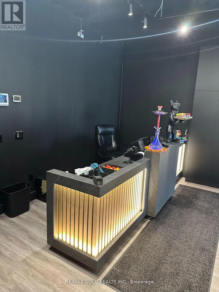 Commercial Sale For Sale