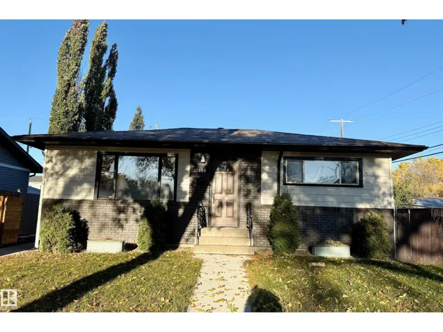 10458 166 ST NW, Edmonton, Alberta T8A6C7