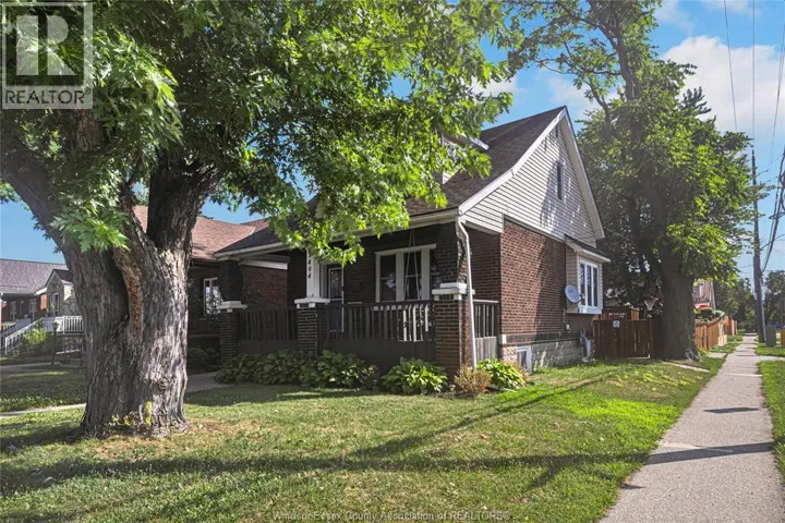 1494 PIERRE, Windsor, Ontario N8X4P3