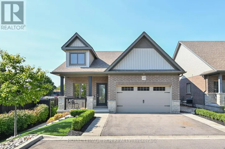 19 DOVER LANE, Centre Wellington (Fergus), Ontario N1M0E6