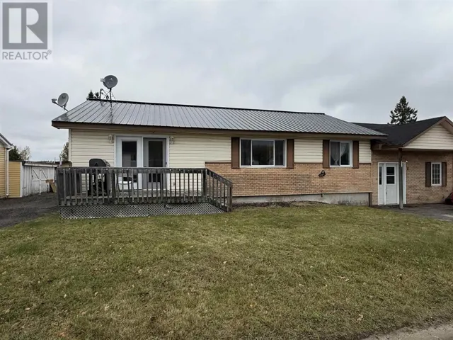6 Rue Des Pins, Dubreuilville, Ontario P0S1G0