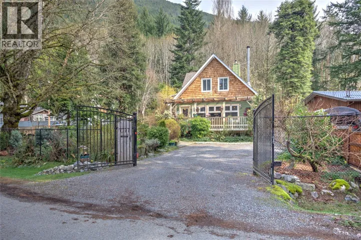 7777 Sunset Dr, Lake Cowichan, British Columbia V0R3E1