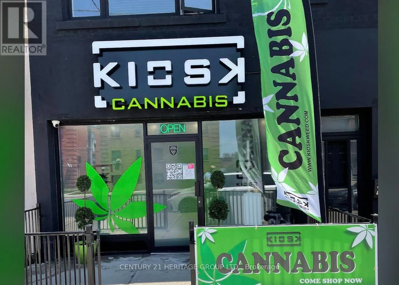 Commercial Sale For Sale