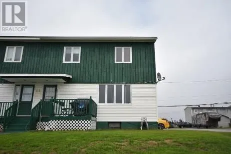 27 Anderson Street, Wabush, Newfoundland & Labrador A0R1B0
