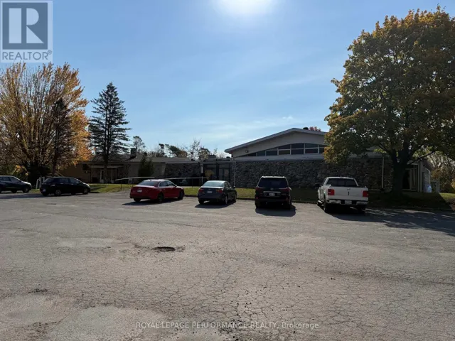 162 BON PASTEUR STREET, Hawkesbury, Ontario K6A2K5