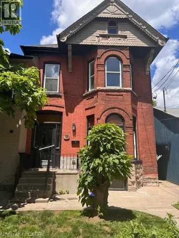 33-35 E WOOD Street E, Hamilton, Ontario L8L3Y2