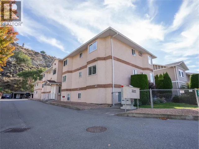 3322 South Main Street Unit# 7, Penticton, British Columbia V2A5J6