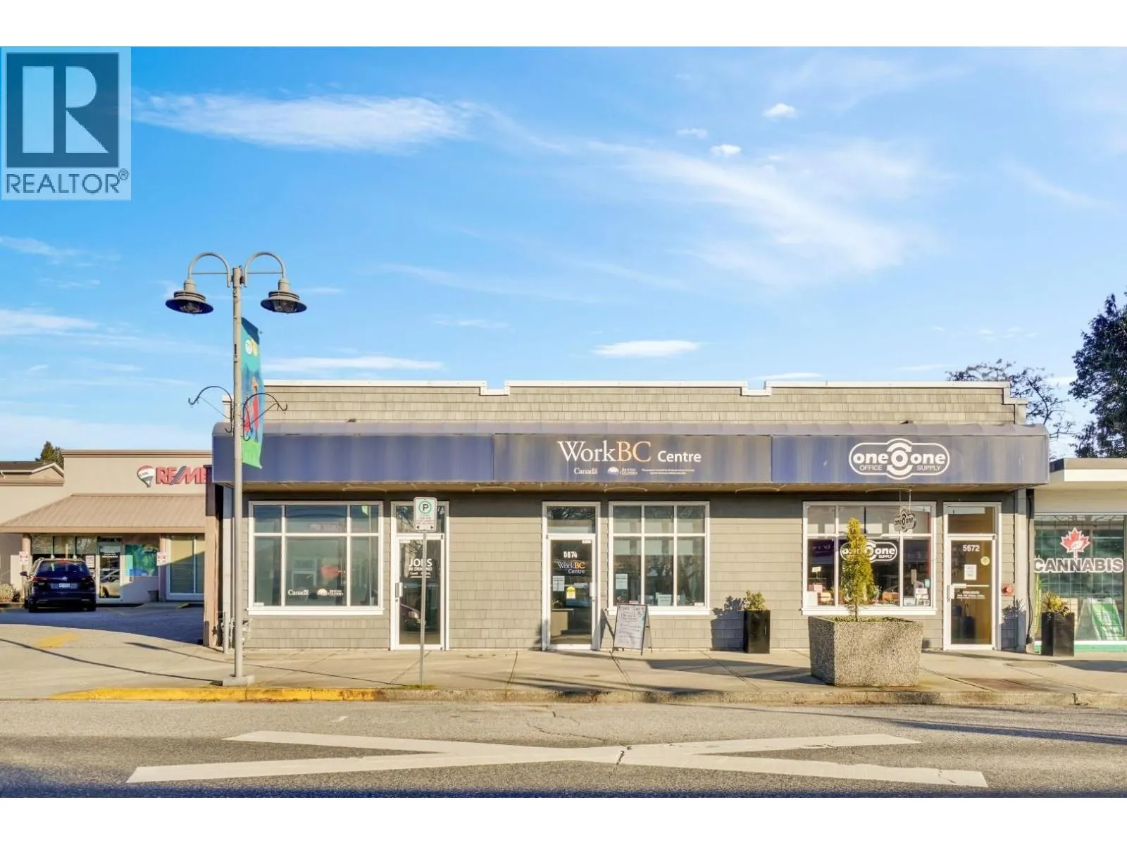 Commercial Sale For Sale