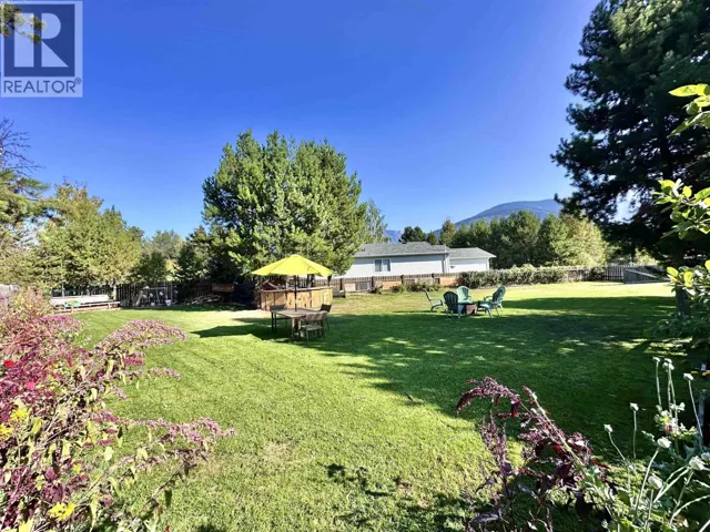 1478 8TH PLACE, Valemount, British Columbia V0E2Z0