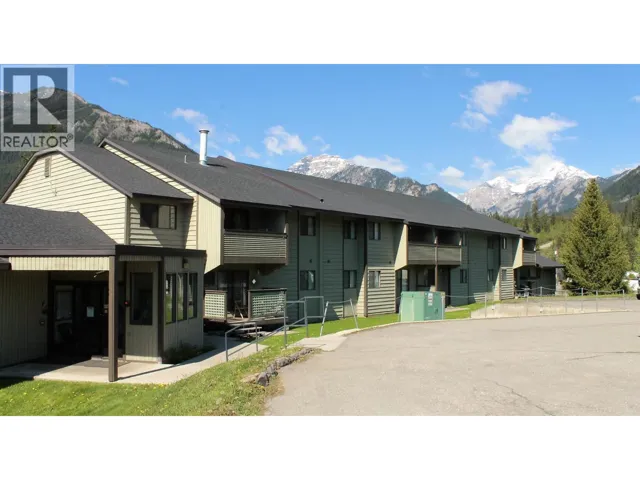 775 BALMER Crescent Unit# 303, Elkford, British Columbia V0B1H0