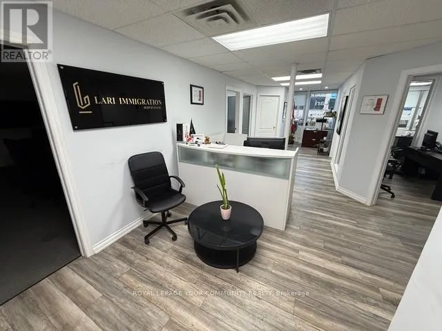 206 - 10212 YONGE STREET, Richmond Hill (Mill Pond), Ontario L4C3B6