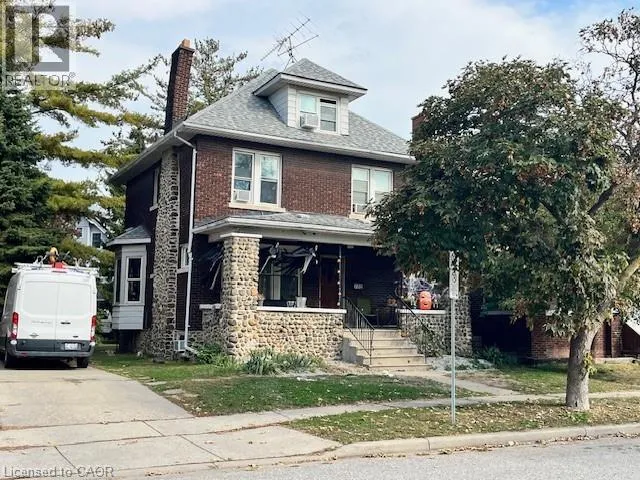 732 MILL Street, Windsor, Ontario N9C2S2