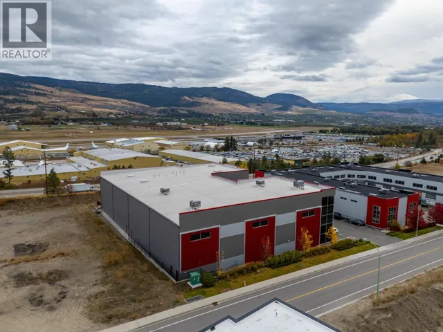 1965 Pier Mac Way, Kelowna, British Columbia V1V0C1