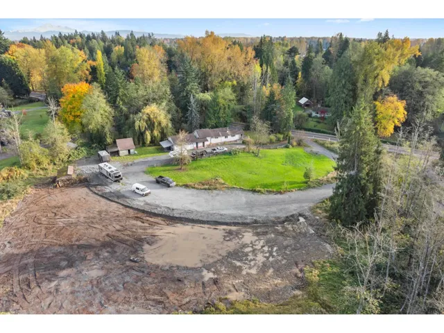 25887 60 AVENUE, Langley, British Columbia V4W1L3