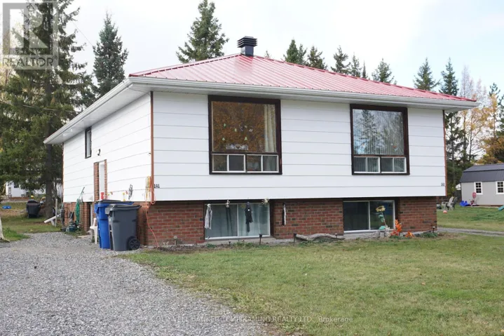 141-143 STATION STREET, Temiskaming Shores (Haileybury), Ontario P0J1R0