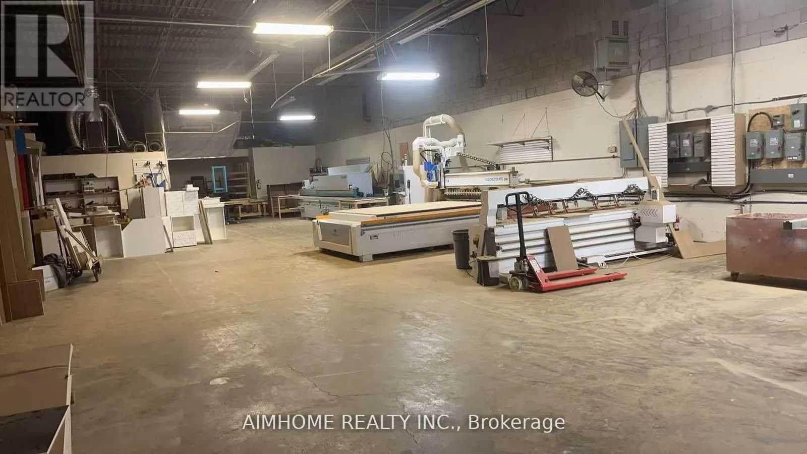 Commercial Sale For Sale