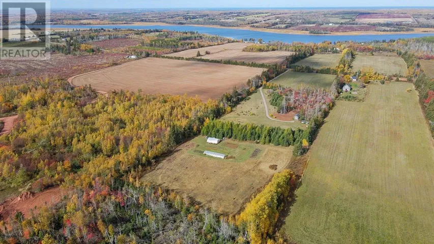 3320 Five Houses Road, Fort Augustus, Prince Edward Island C0A1T0