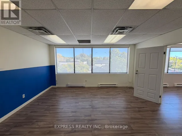 303 - 142 WILLOWDALE AVENUE, Toronto (Willowdale East), Ontario M2N4Y4
