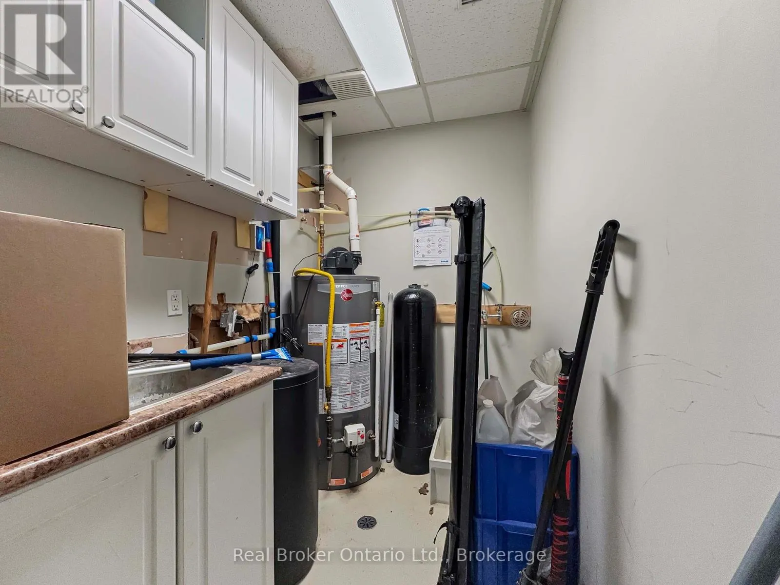 Commercial Sale For Sale