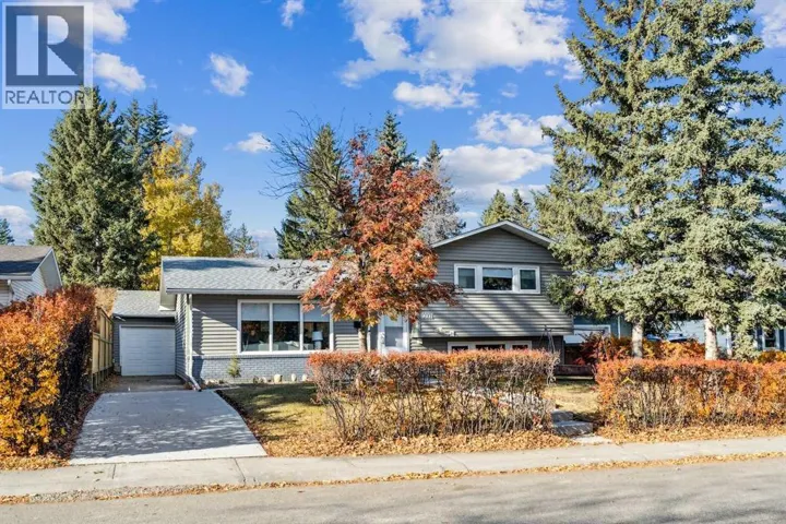 9607 Oakhill Drive SW, Calgary, Alberta T2V3W4