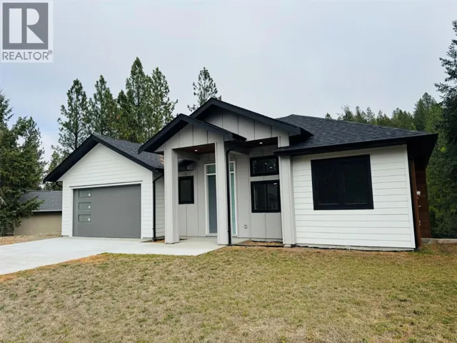 245 Prospect Drive, Grand Forks, British Columbia V0H1H2