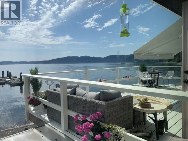 12 1723 Sandy Beach Rd, Mill Bay, British Columbia V0R2P4