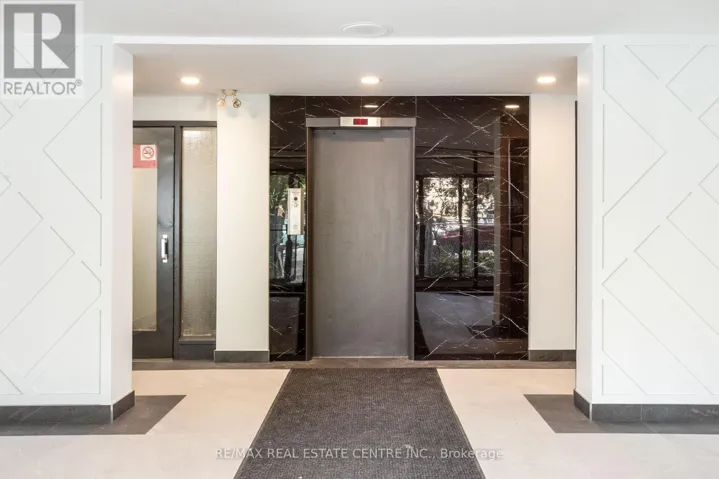 205 - 5 HILL HEIGHTS ROAD E, Toronto (Stonegate-Queensway), Ontario M8Y1Y9