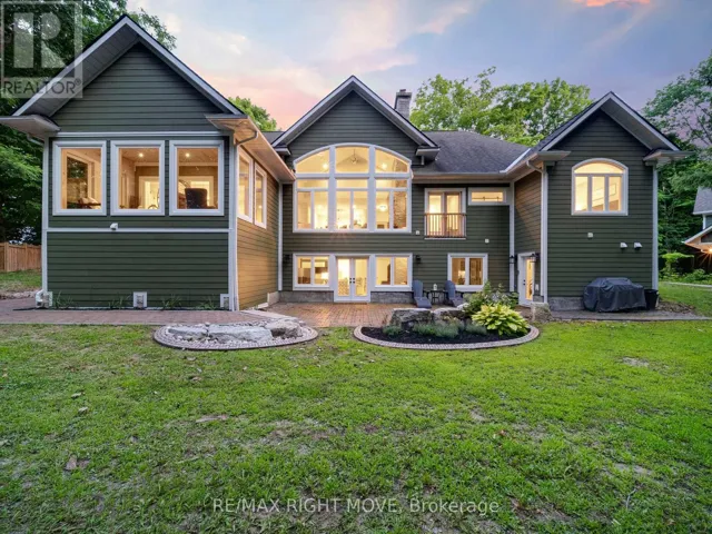 143 BASS LINE, Oro-Medonte (Prices Corners), Ontario L3V0J9