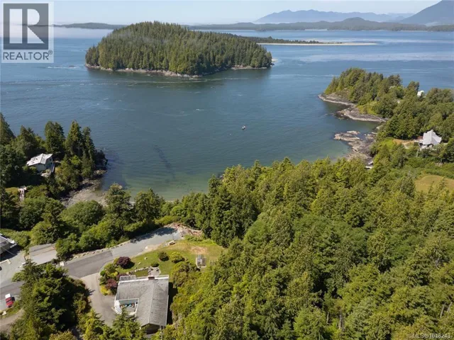 270 Cedar St, Tofino, British Columbia V0R2Z0