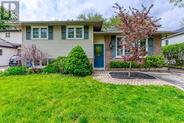 59 MCCRANEY STREET W, Oakville (CP College Park), Ontario L6H1H5