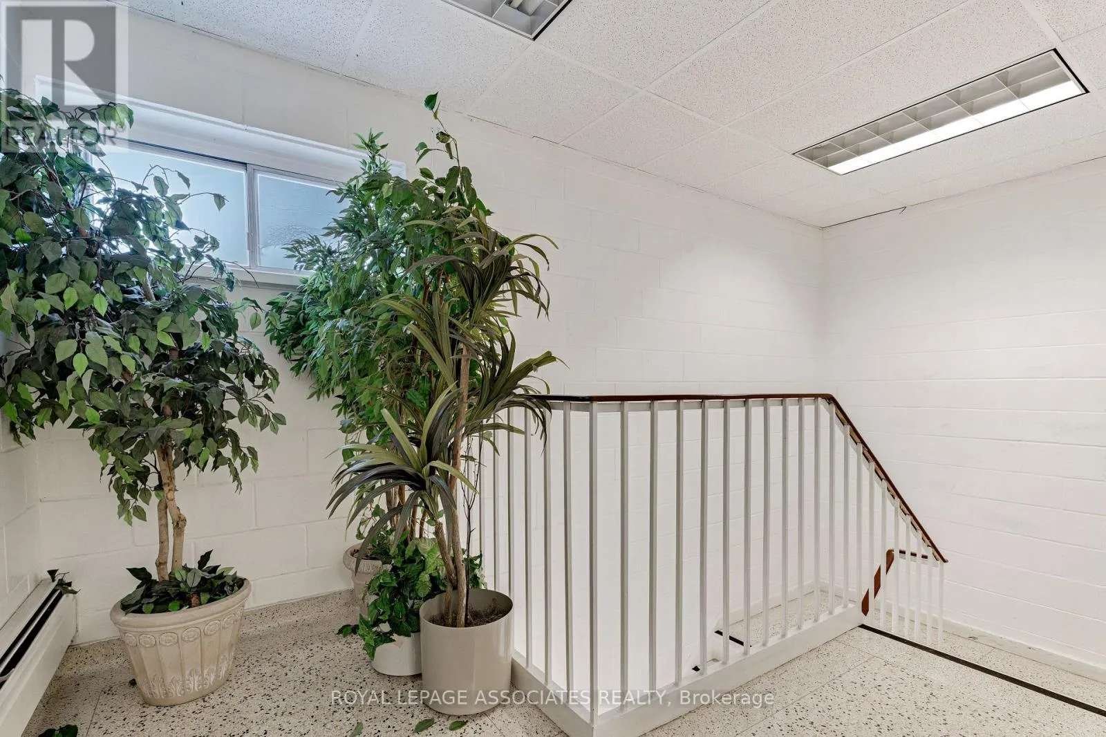 Commercial Sale For Sale