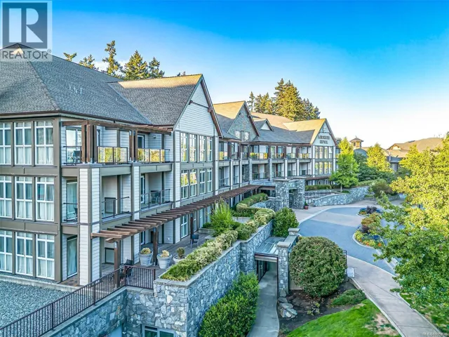 205/207D 1376 Lynburne Pl, Langford, British Columbia V9B6S1