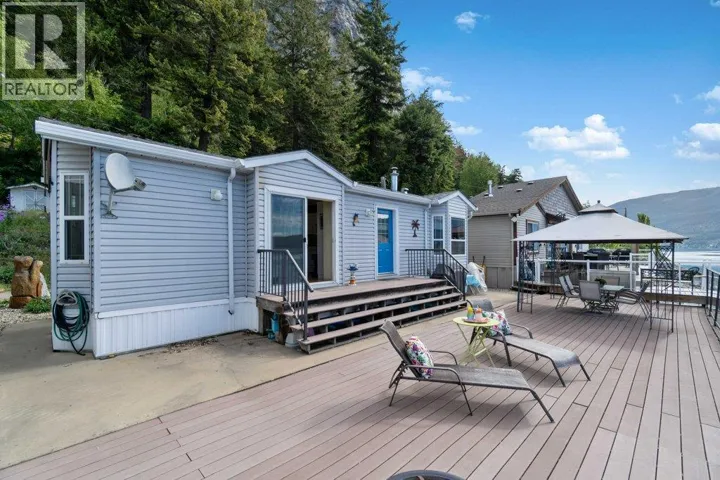 4109 Hacking Road Unit# 4, Tappen, British Columbia V0E2X1