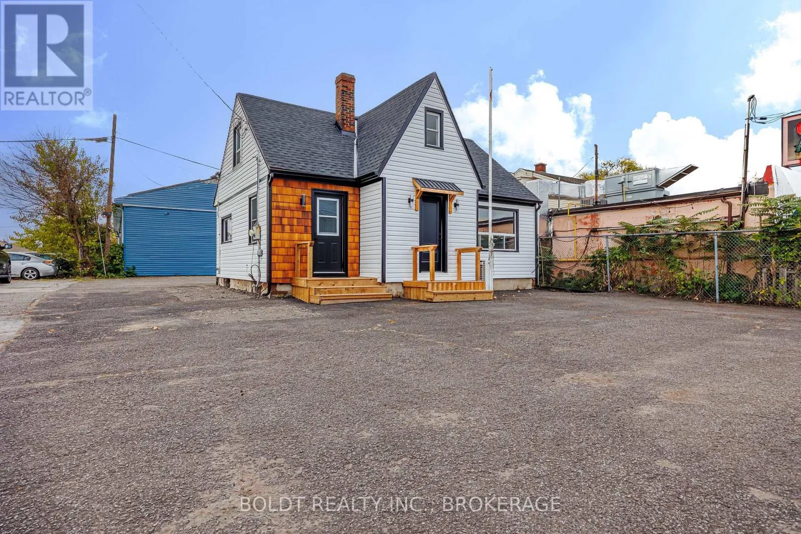 Commercial Sale For Sale