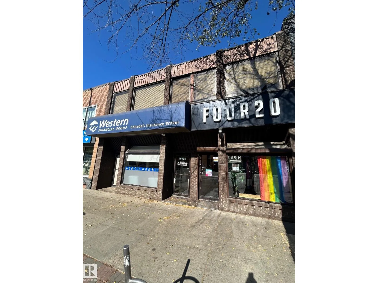 Commercial Sale For Sale