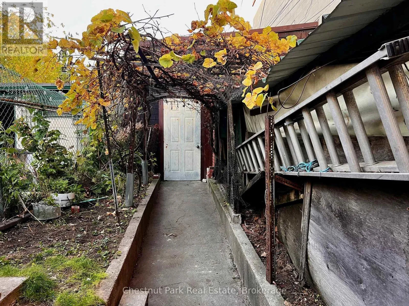 Commercial Sale For Sale