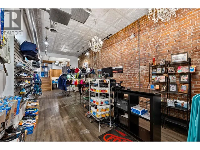 351 Victoria Street, Kamloops, British Columbia V2C2A3