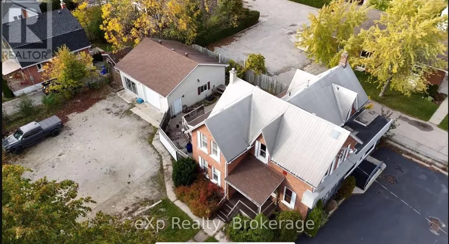 1602 9TH AVENUE E, Owen Sound, Ontario N4K6S2