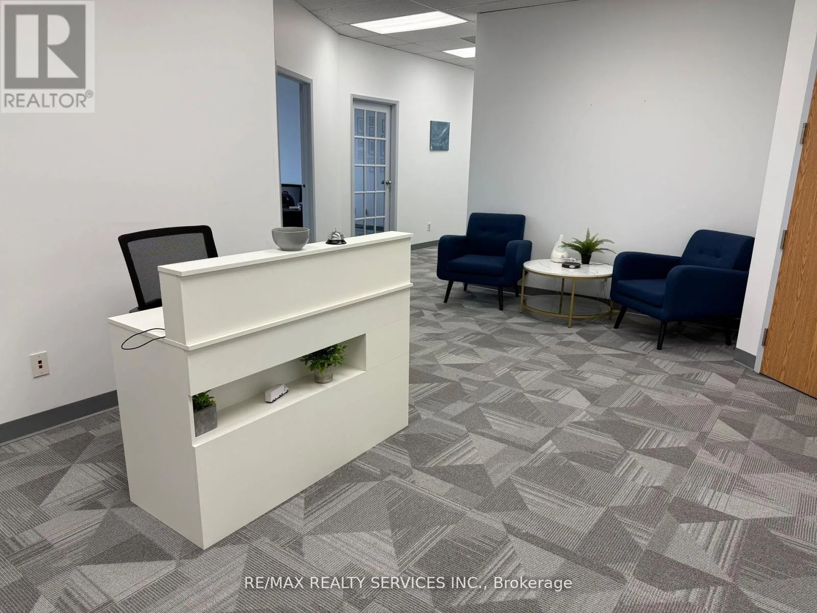 Commercial Sale For Sale