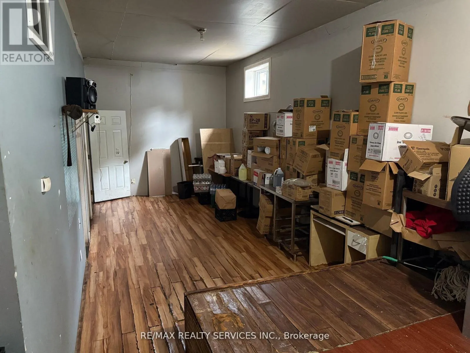 Commercial Sale For Sale