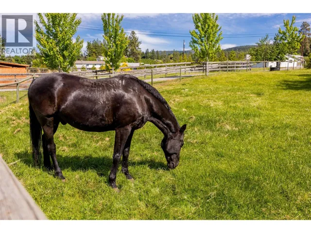 4284 Jaud Road, Kelowna, British Columbia V1W4C5