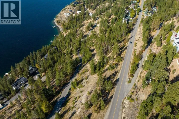 210 Clifton Road, Kelowna, British Columbia V1V1G3