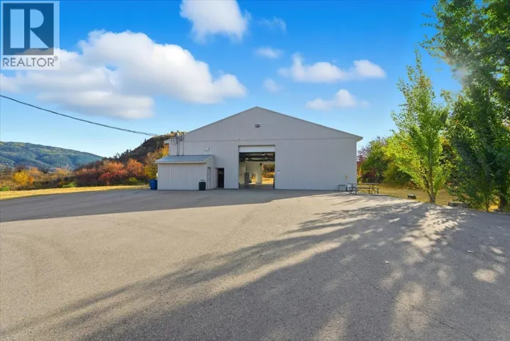 6924 / 6926 Old Kamloops Road, Vernon, British Columbia V1H1W1