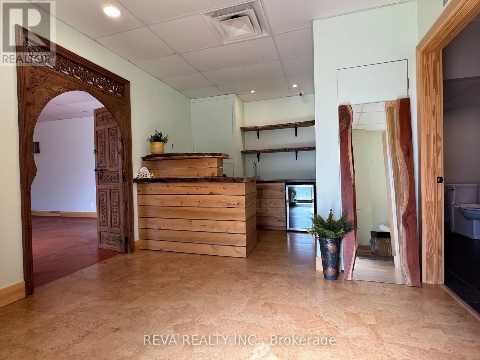 Commercial Sale For Sale