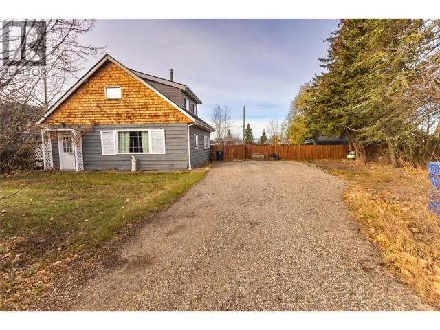 4912 47 Avenue, Pouce Coupe, British Columbia V0C2C0