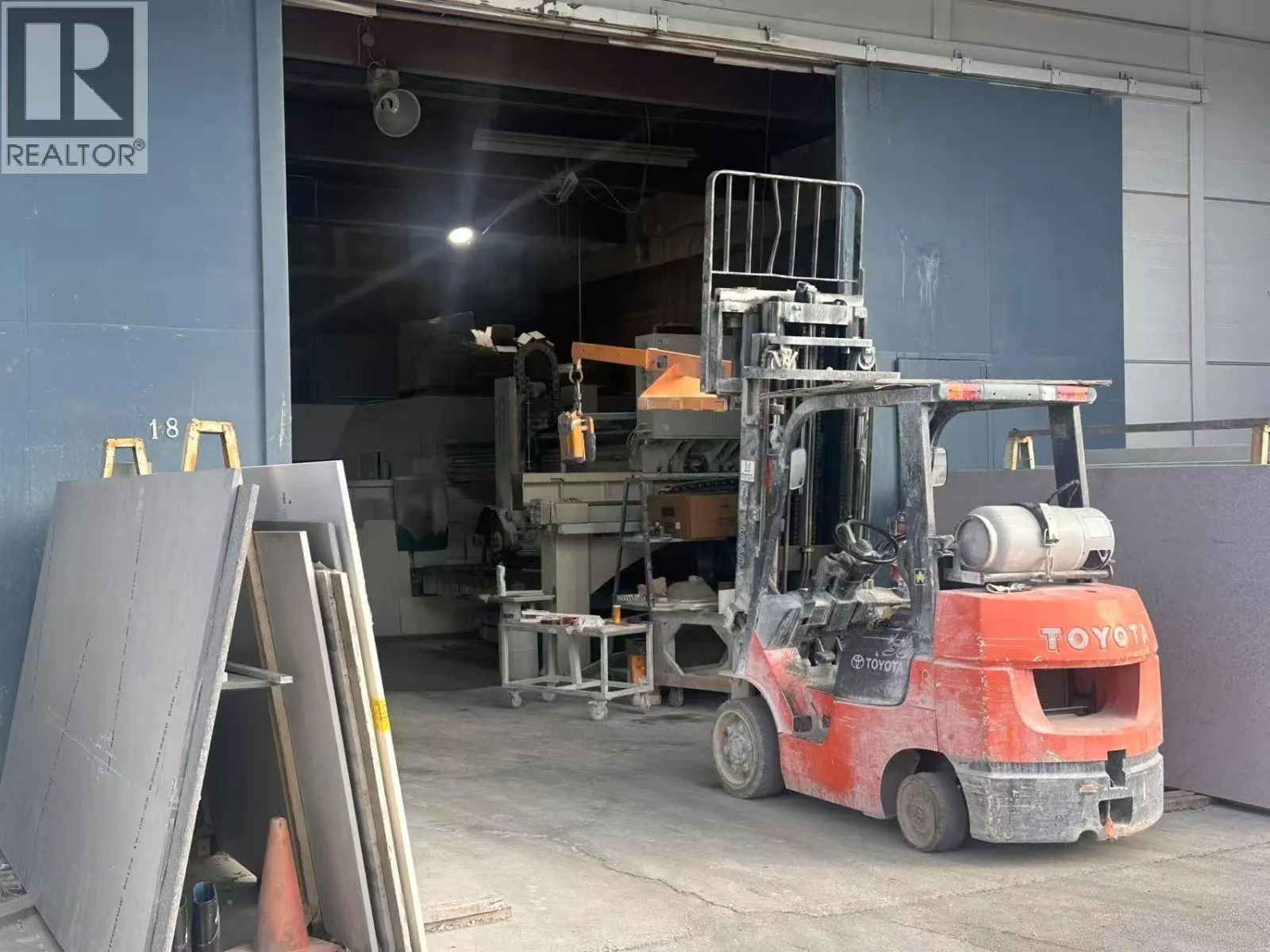 Commercial Sale For Sale