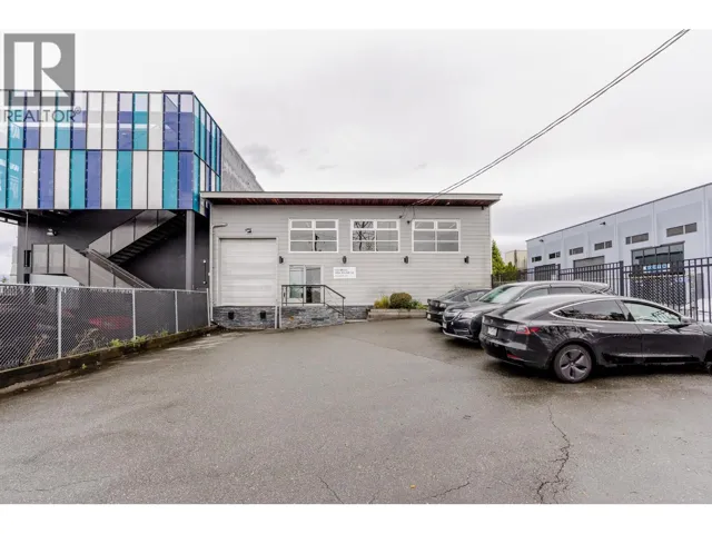 3905 2ND AVENUE, Burnaby, British Columbia V5C3W9