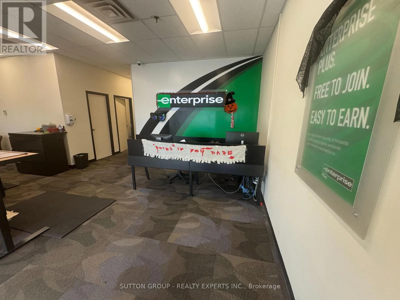 Commercial Sale For Sale